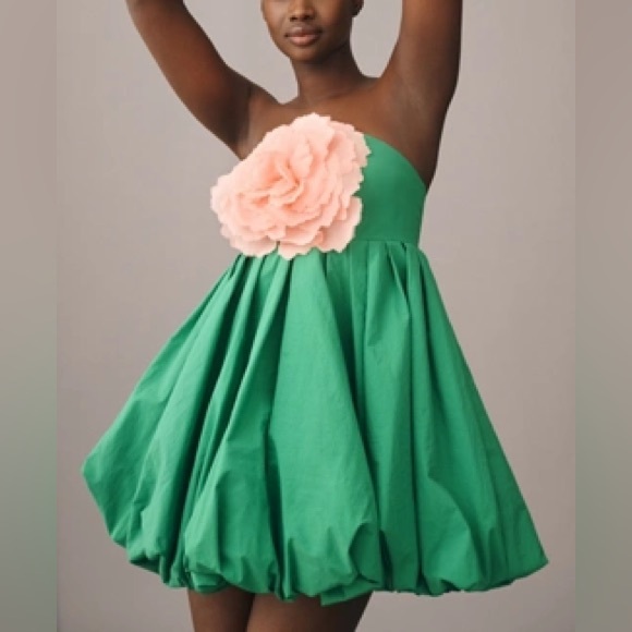 Mac Duggal Faille Strapless Flower Detail Mini Dress size 2 NWT - Picture 2 of 5